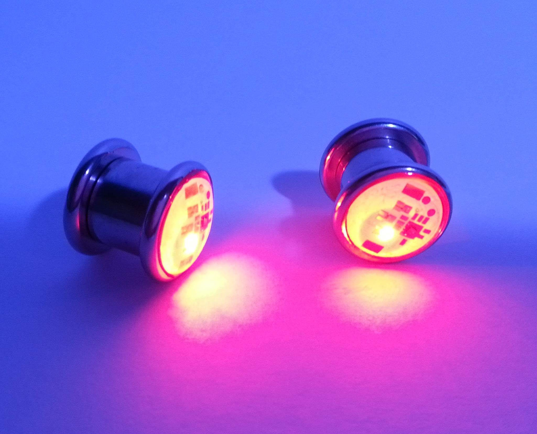 LED Flesh Tunnel Plug Piercing Shining Glowing Lightning Battery 8 12 mm 10 