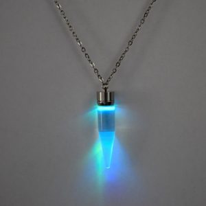 glow in the dark necklaces