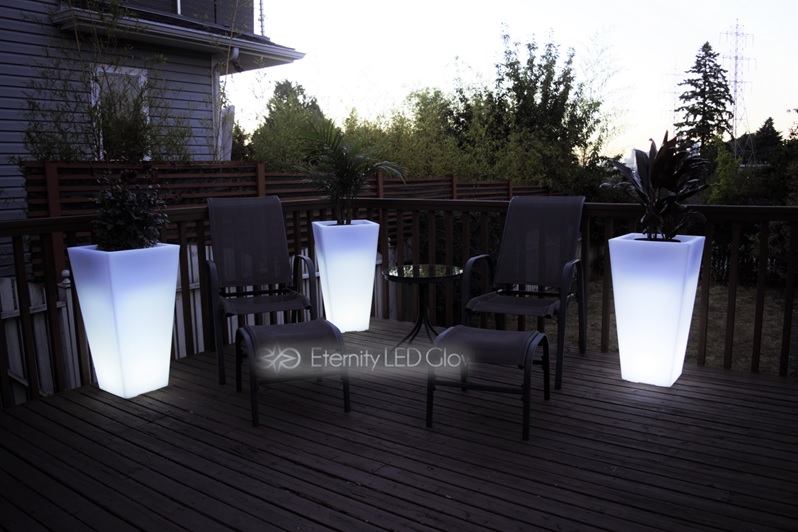 lighted outdoor planters